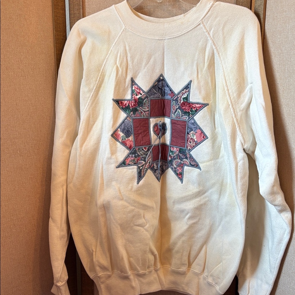 FINAL MARKDOWN Hanes country chic Sweatshirt xl